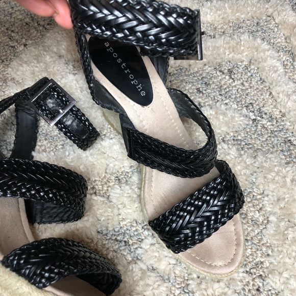 Apostrophe wedges - Picture 5 of 6